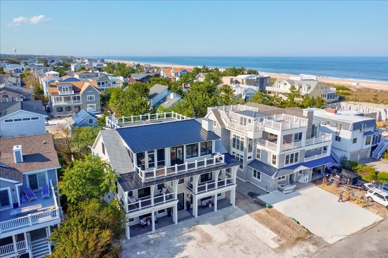 39885 Bennett Street, Sussex Shores — photo 86