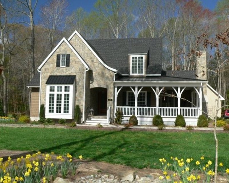 305 Pond Road, Winding Creek Village
