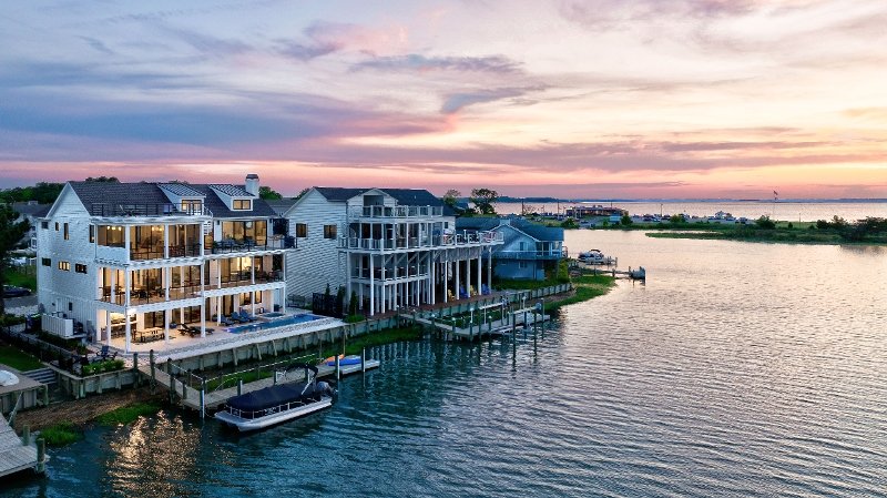 38972 Bayfront Drive, Quillens Point — photo 6