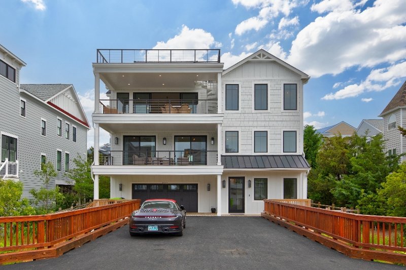 39619 Michelane Circle, Breakwater Beach — photo 3