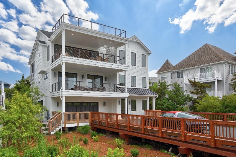 39619 Michelane Circle, Breakwater Beach — photo 4