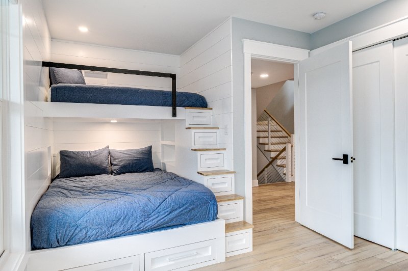 39909 Ayres Road, Sussex Shores — photo 48